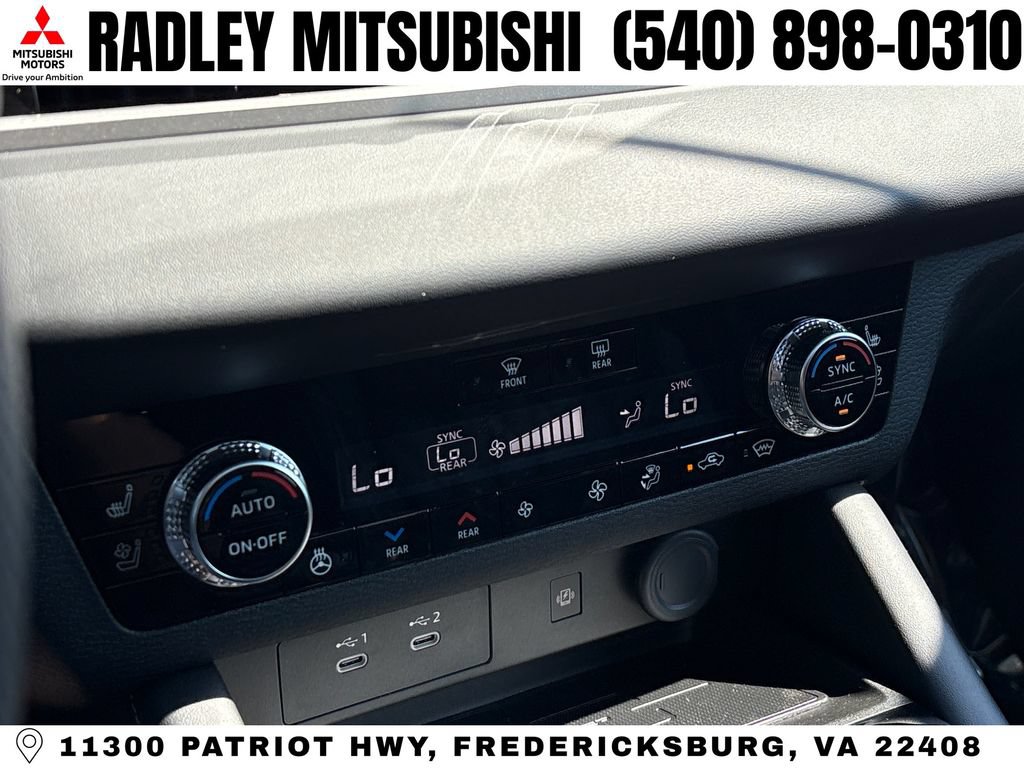New 2026 Mitsubishi Outlander SEL Black Edition AWD/4WD image 10