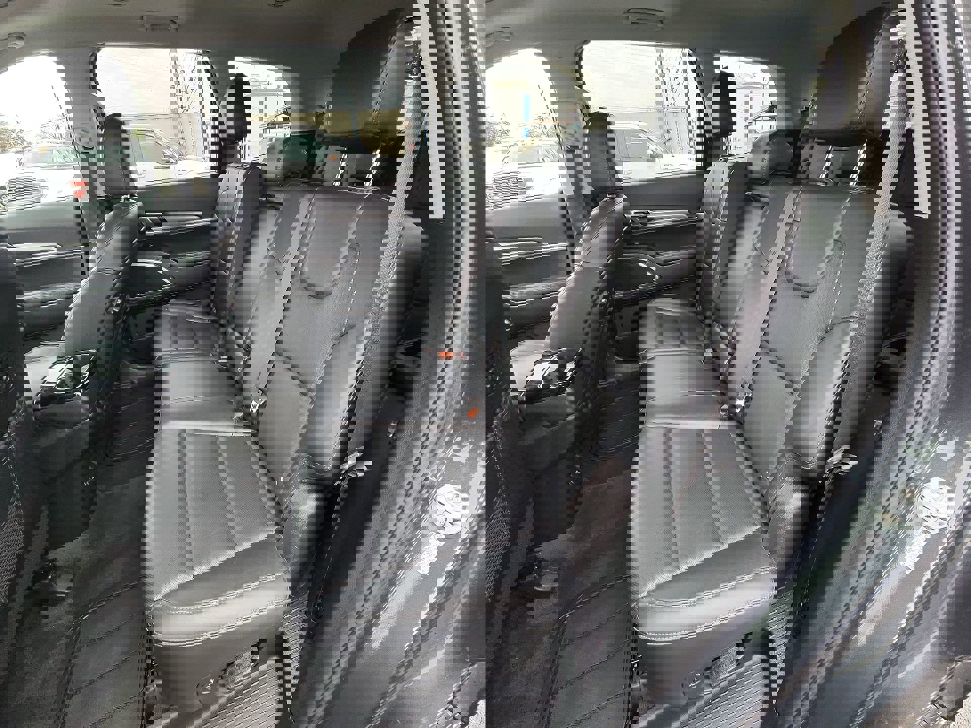 Used 2020 Kia Telluride S w/ S 8 Passenger Seating Package image 24