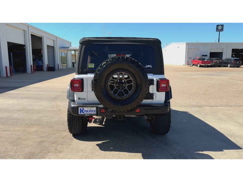 Used 2023 Jeep Wrangler Unlimited Rubicon w/ Xtreme 35 Tire Package AWD/4WD image 7