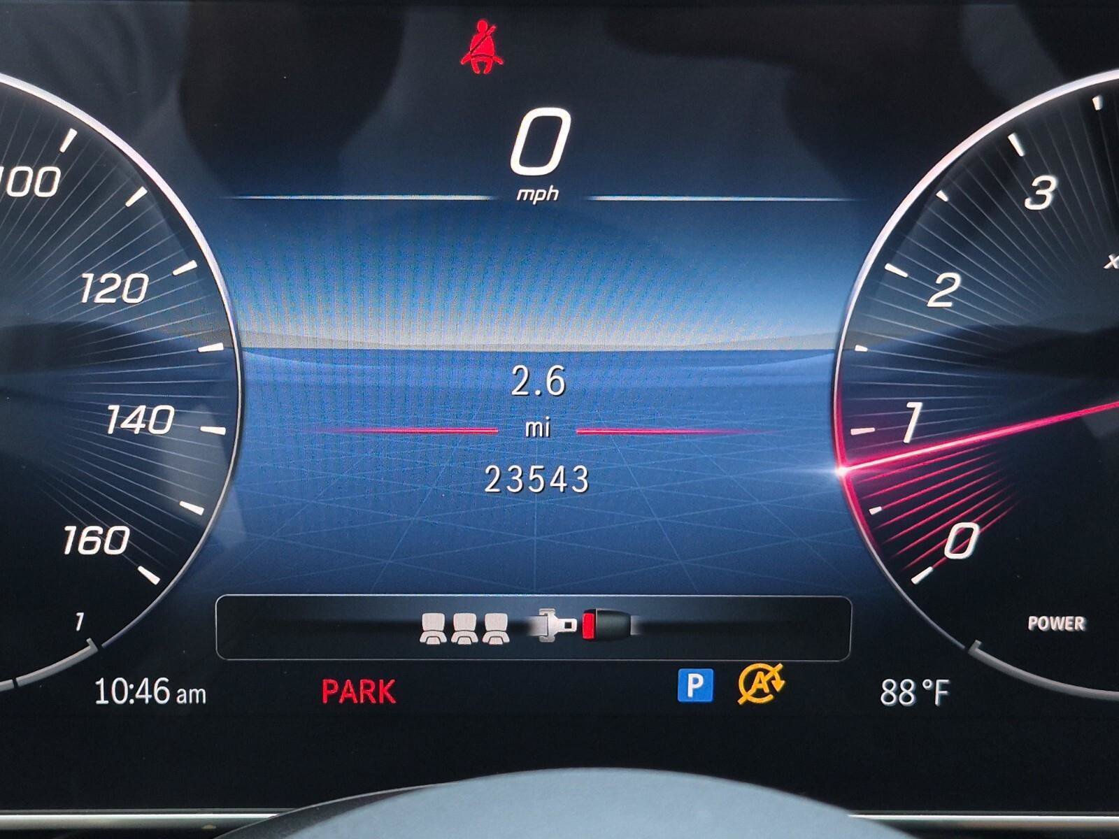 Used 2024 Mercedes-Benz GLC 300 image 22