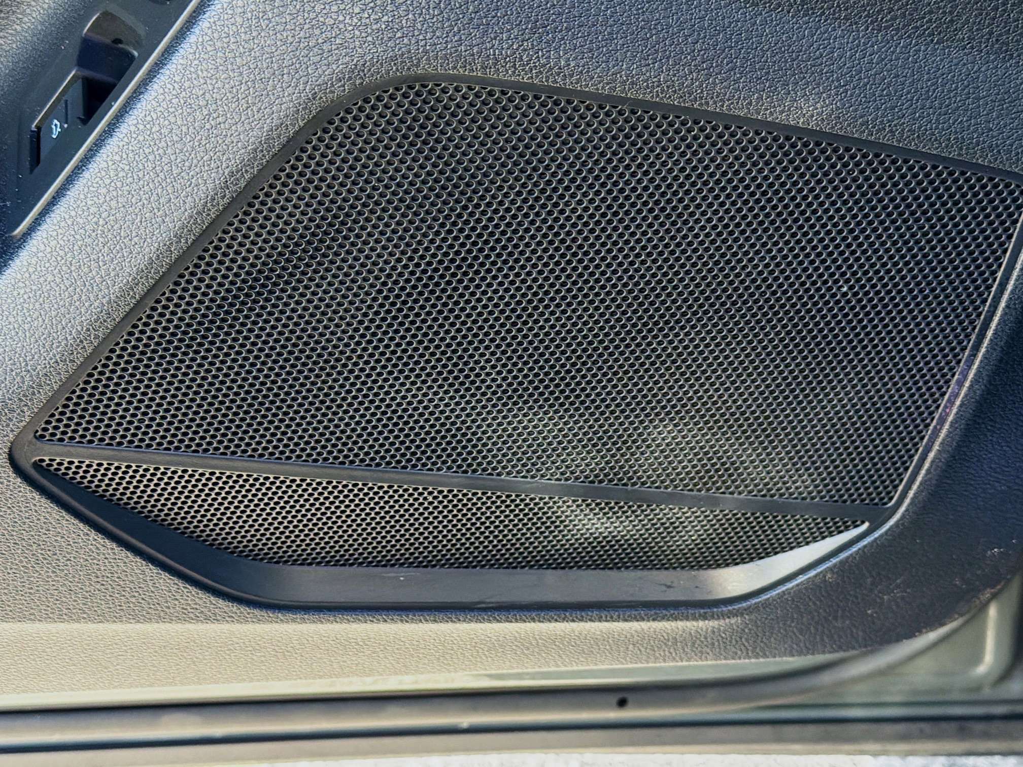 Used 2023 Audi Q3 2.0T Premium Plus w/ Premium Plus Package image 24