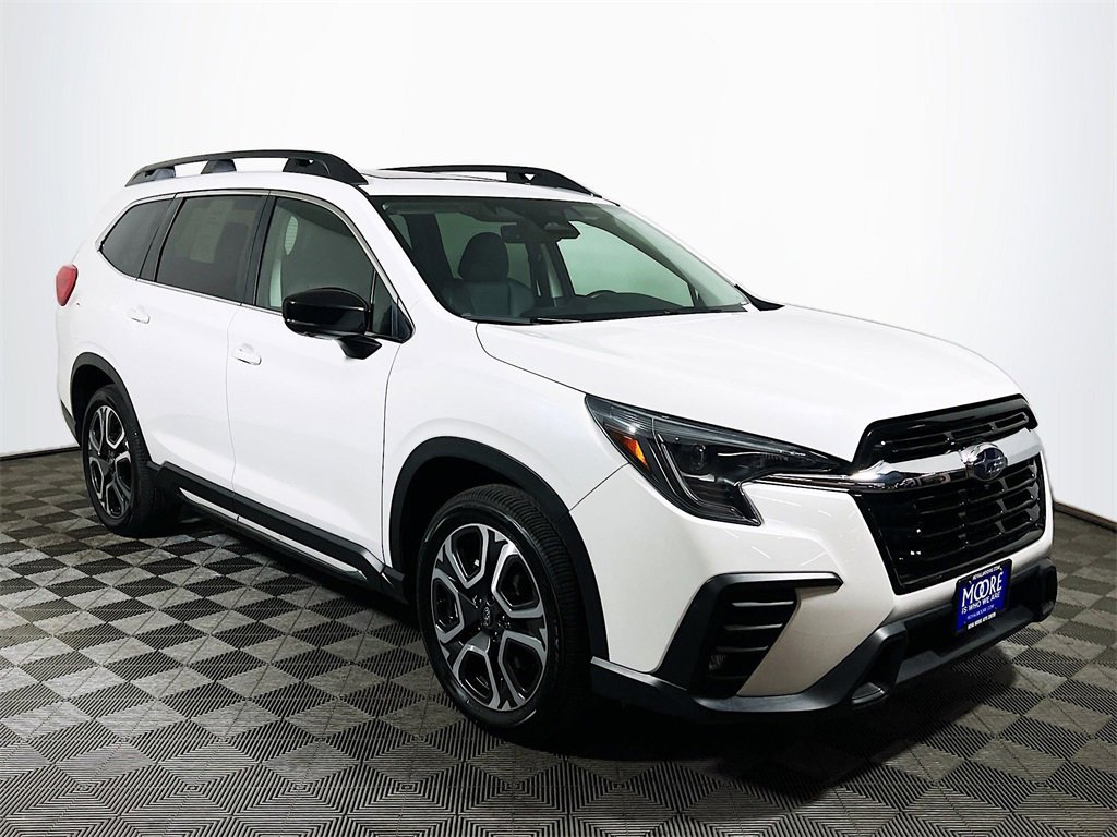 Used 2024 Subaru Ascent Limited w/ Technology Package