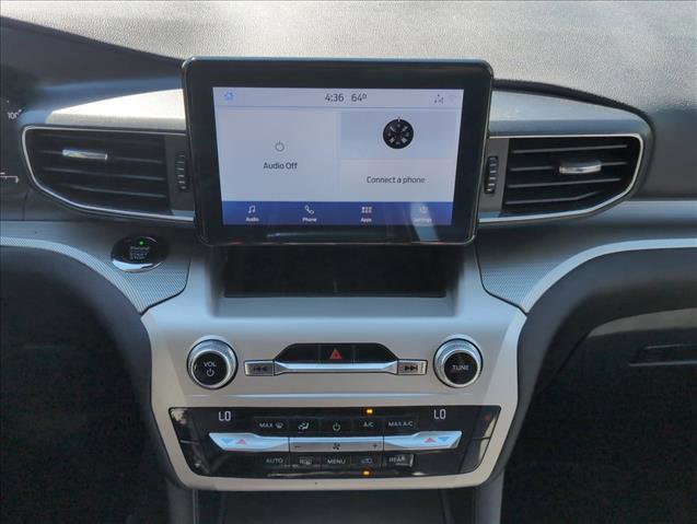Used 2021 Ford Explorer XLT w/ Equipment Group 202A AWD/4WD image 14