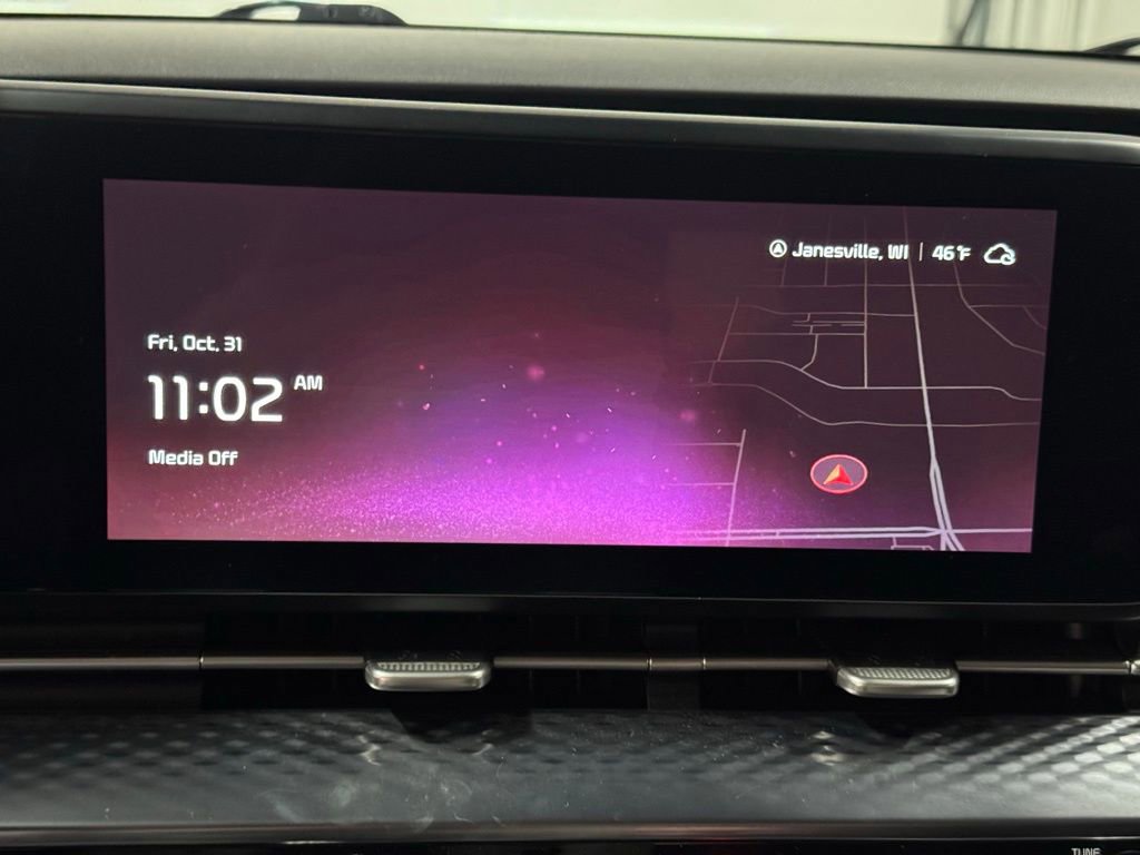 Used 2024 Kia Carnival SX Prestige image 20