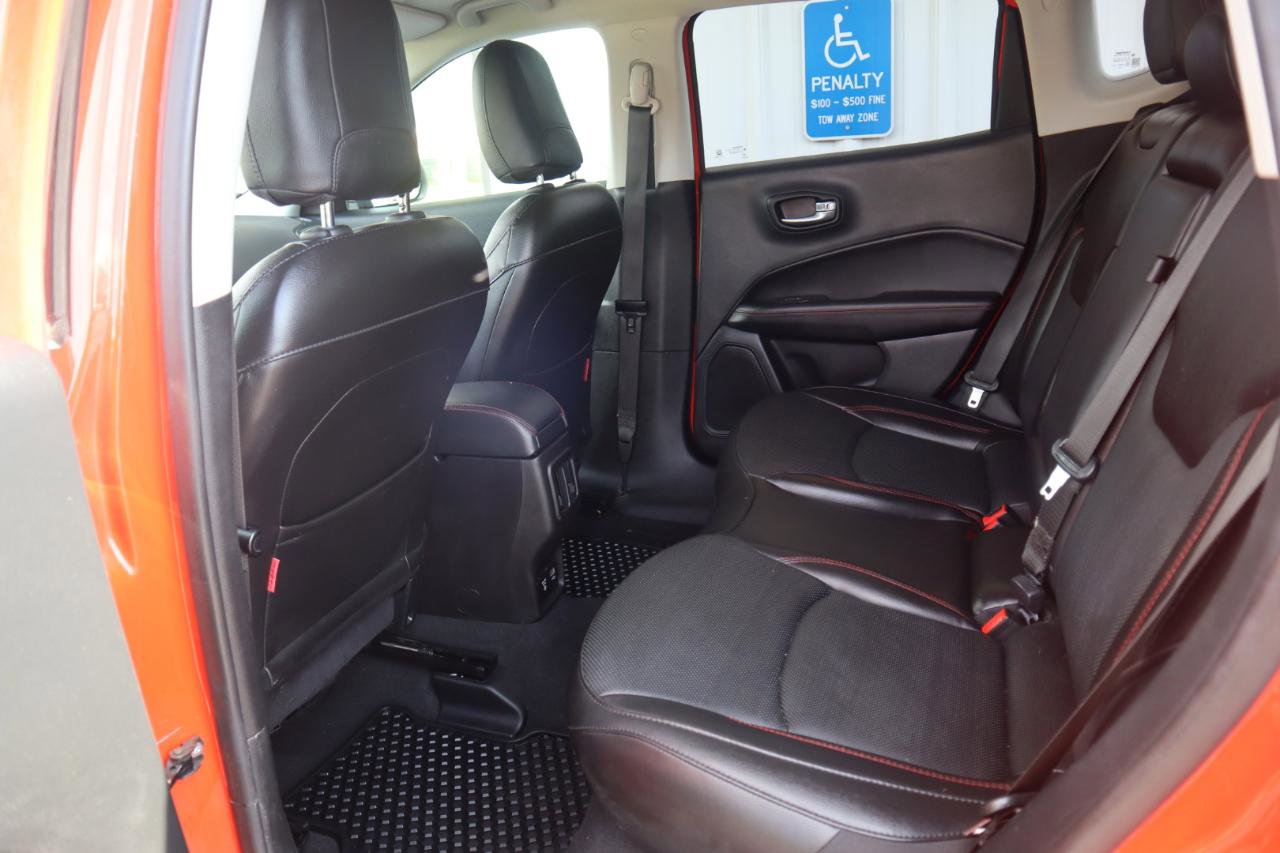 Used 2020 Jeep Compass Trailhawk w/ Leather Interior Group AWD/4WD image 63