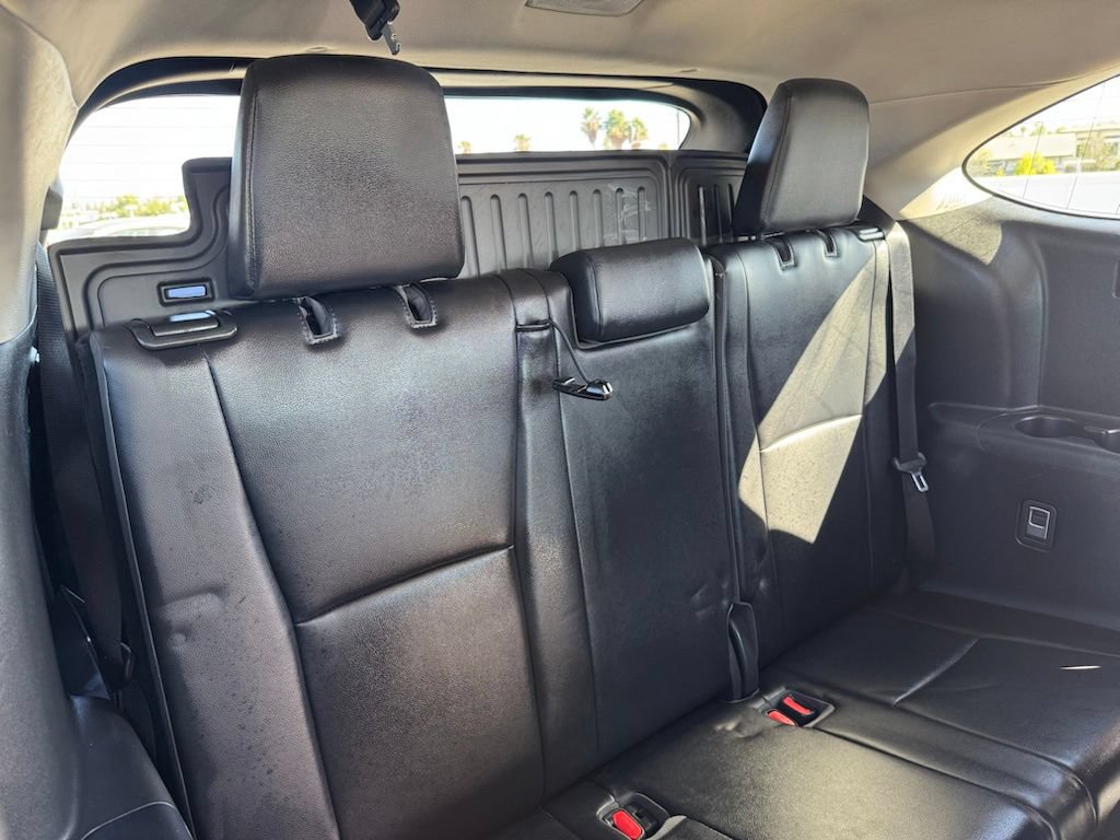 Used 2022 Toyota Highlander XLE FWD image 22