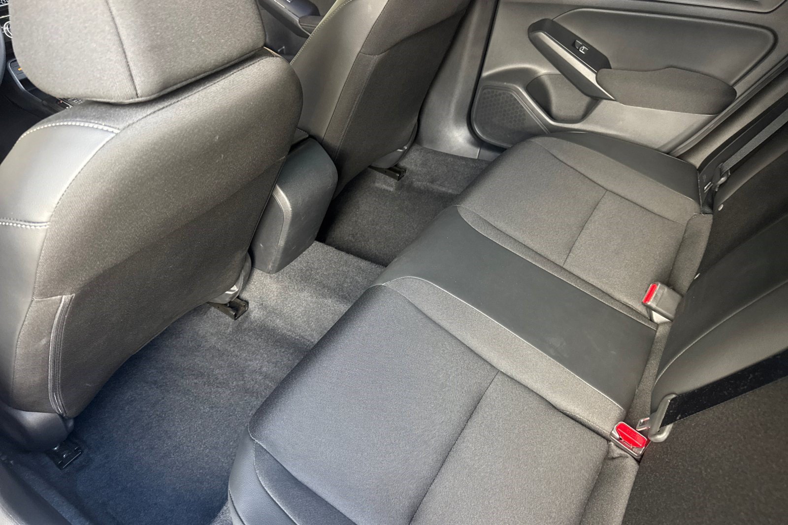 Used 2025 Honda Civic Sport image 26
