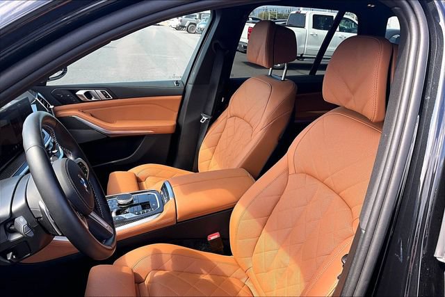 Used 2025 BMW X5 M60i w/ Climate Comfort Package AWD/4WD image 5