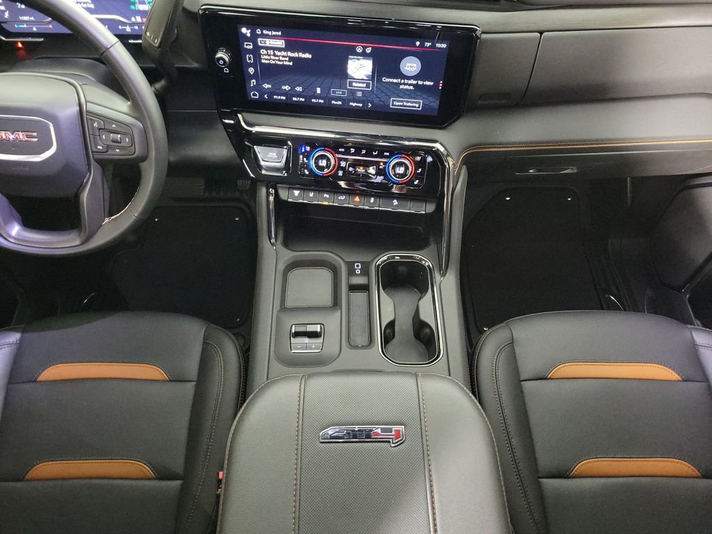 Used 2024 GMC Sierra 2500 AT4 w/ AT4 Premium Plus Package AWD/4WD image 14