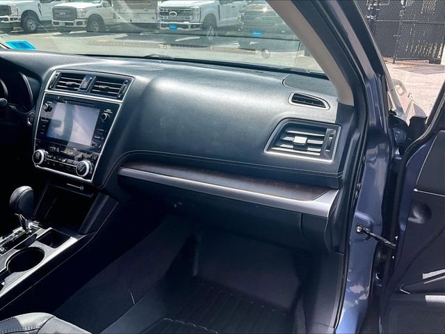 Used 2018 Subaru Outback 2.5i Limited AWD/4WD image 17
