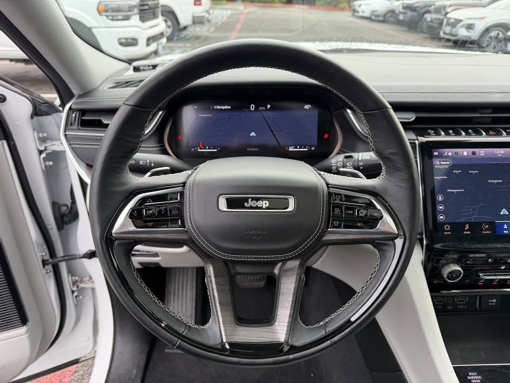 Used 2023 Jeep Grand Cherokee Overland w/ Adv Protech Group III image 20