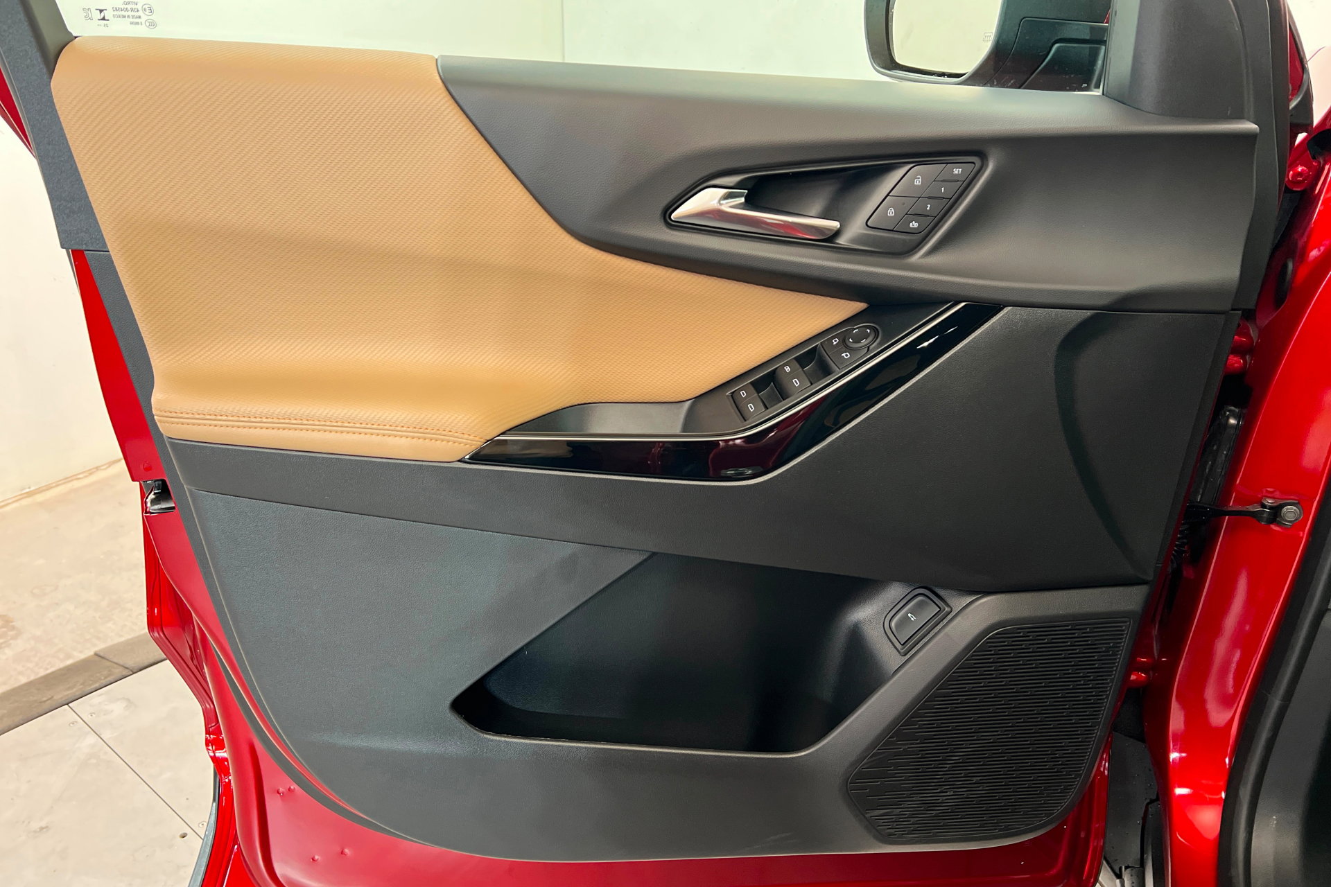 New 2026 Chevrolet Equinox ACTIV w/ Convenience Package III image 15