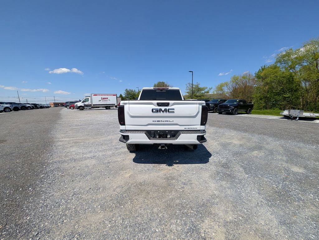 Used 2023 GMC Sierra 2500 Denali w/ Denali Ultimate Package AWD/4WD image 5