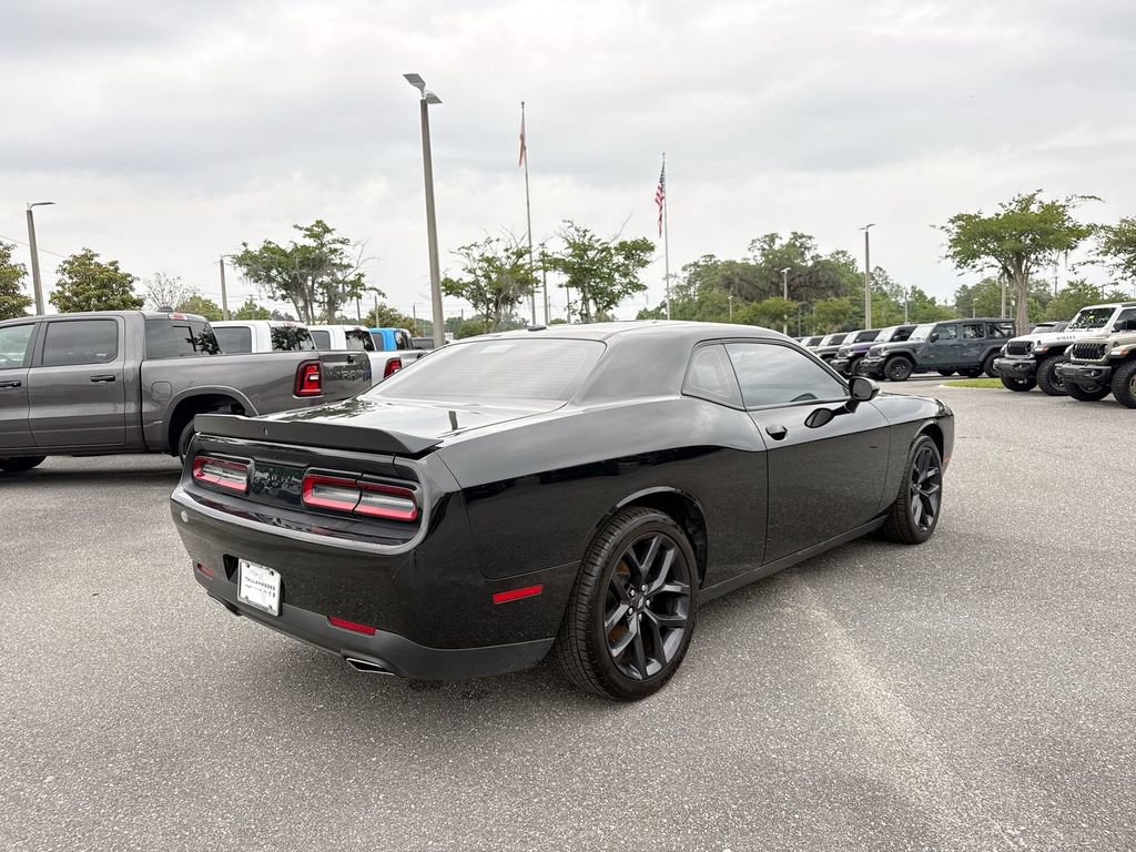 Used 2021 Dodge Challenger SXT w/ Blacktop Package RWD image 3