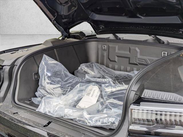 New 2026 GMC Hummer EV SUV image 18