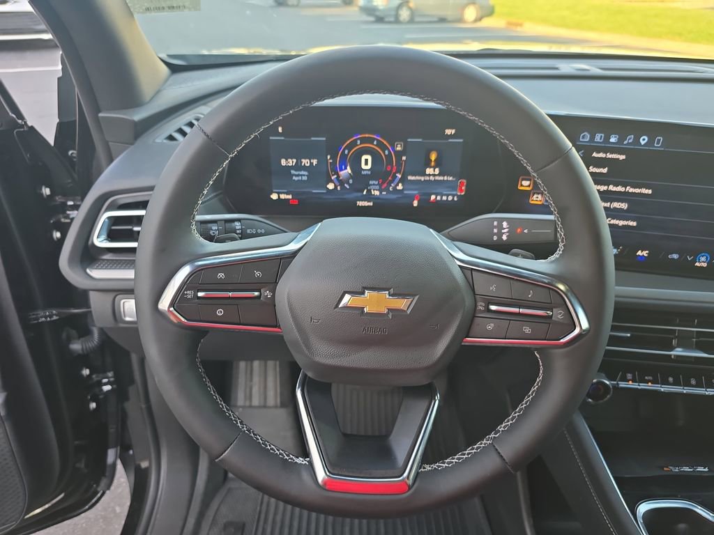 Used 2026 Chevrolet Traverse LT w/ Driver Confidence Package FWD image 18