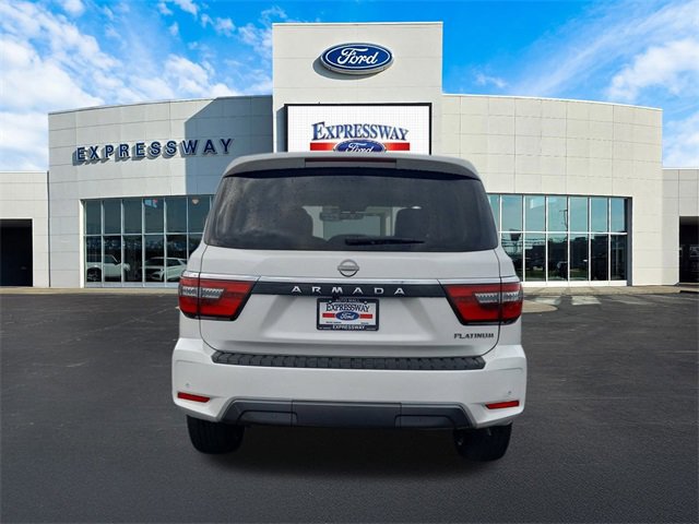 Used 2024 Nissan Armada Platinum w/ Captain's Chairs Package image 7