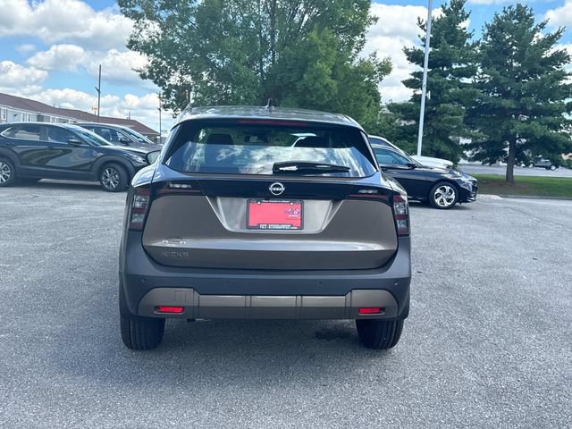 New 2026 Nissan Kicks S FWD image 5
