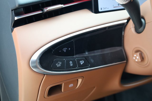 New 2026 Genesis GV70 2.5T Advanced image 15