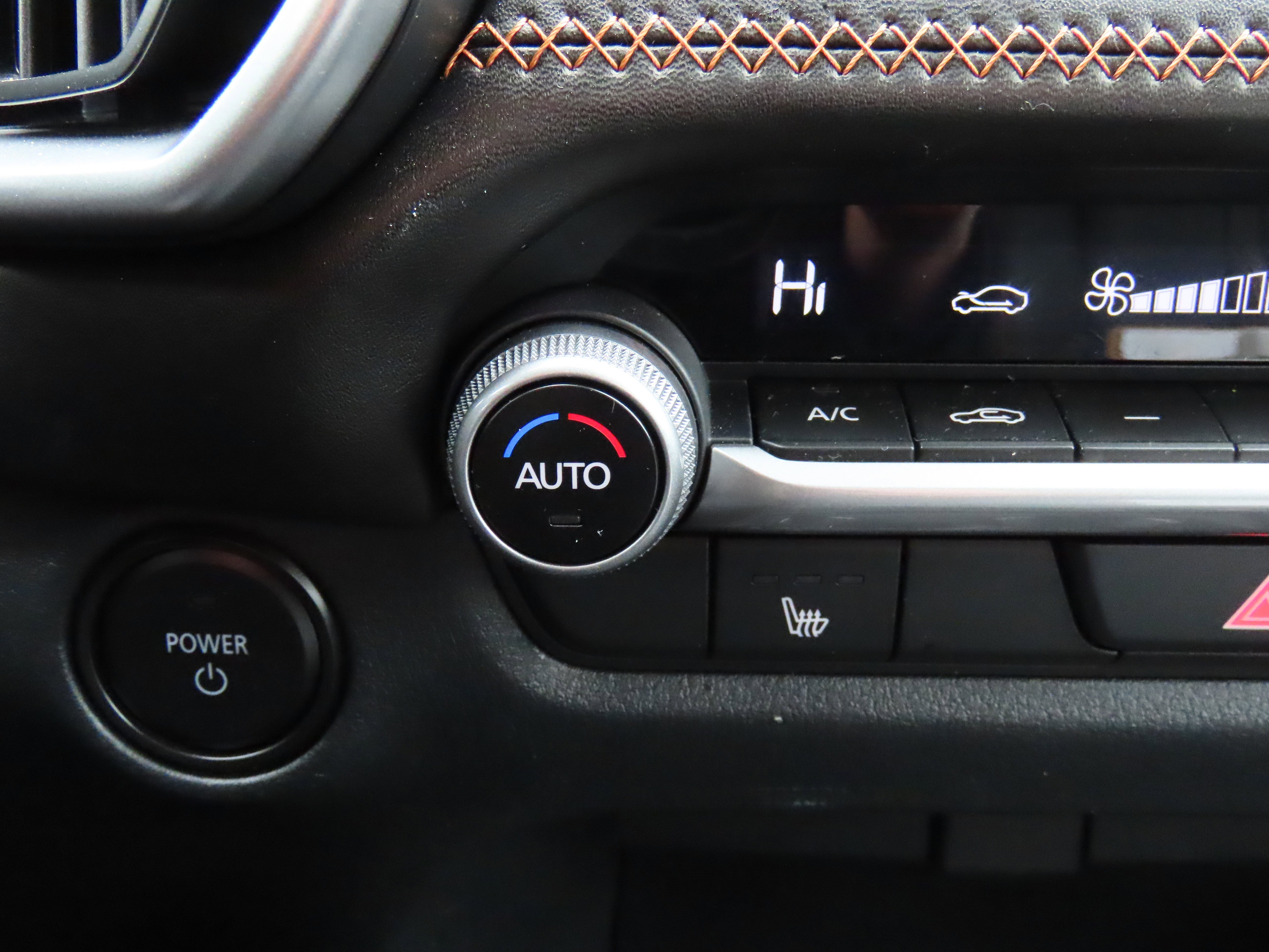 Used 2025 MAZDA CX-50 AWD 2.5 Hybrid w/ Premium Pkg image 27