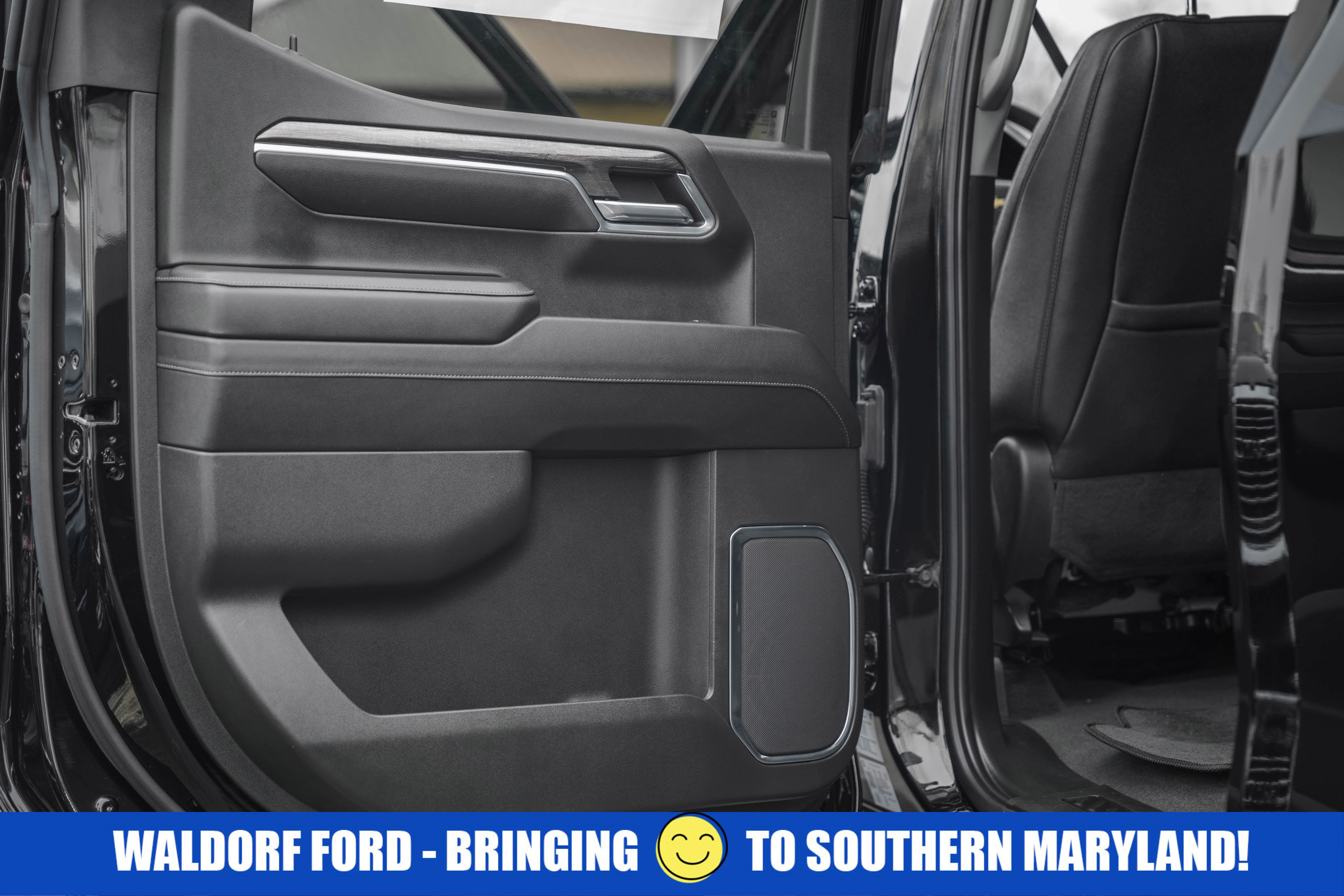 Used 2024 Chevrolet Silverado 1500 LTZ w/ LTZ Premium Package image 41