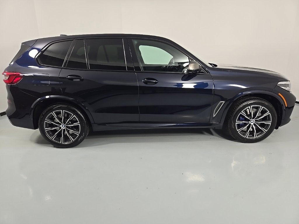 Used 2020 BMW X5 M50i w/ Premium Package image 7
