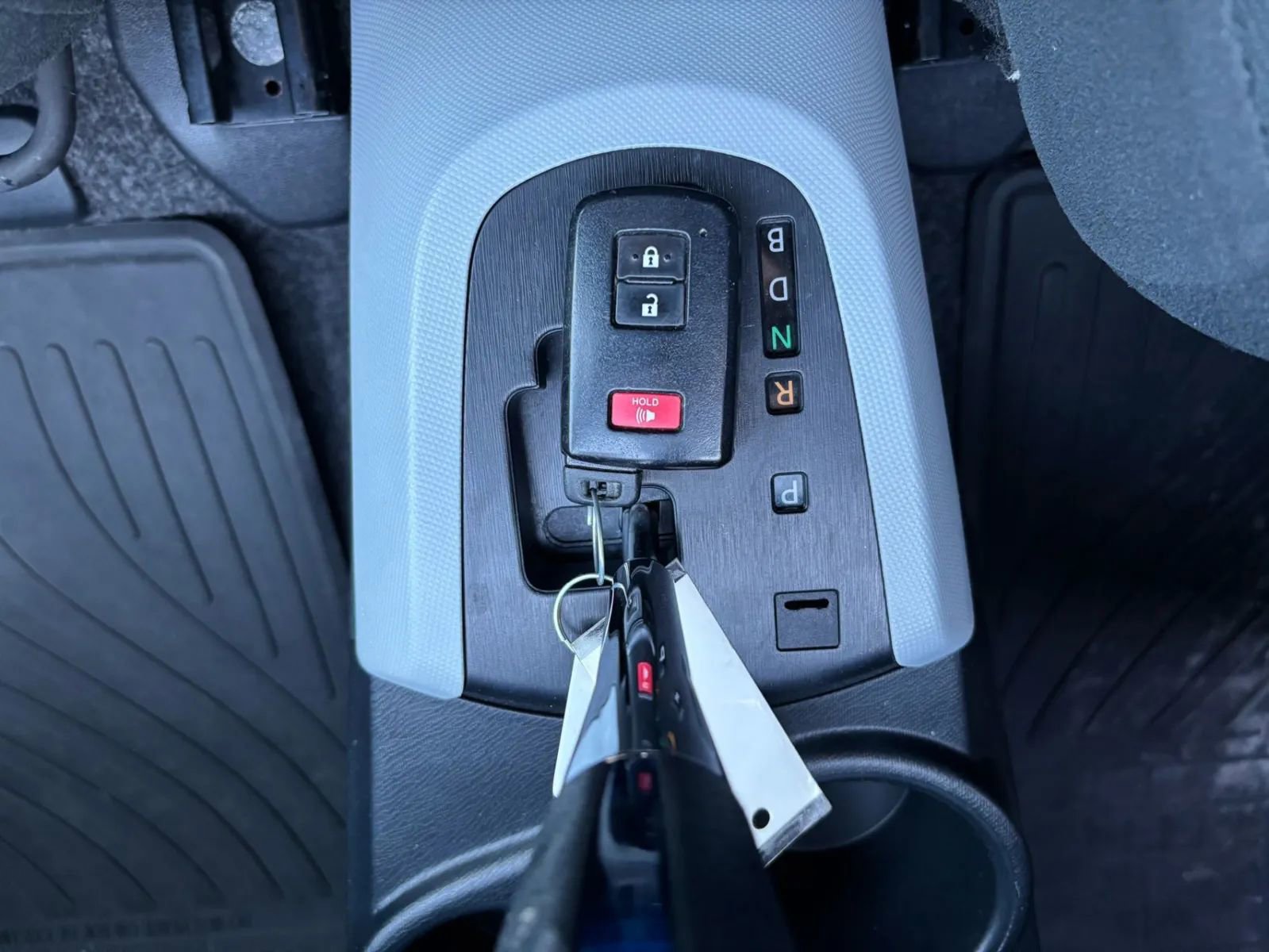 Used 2012 Toyota Prius C Three FWD image 31