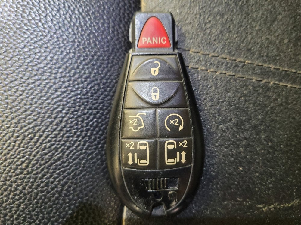 Used 2018 Dodge Grand Caravan GT FWD image 32