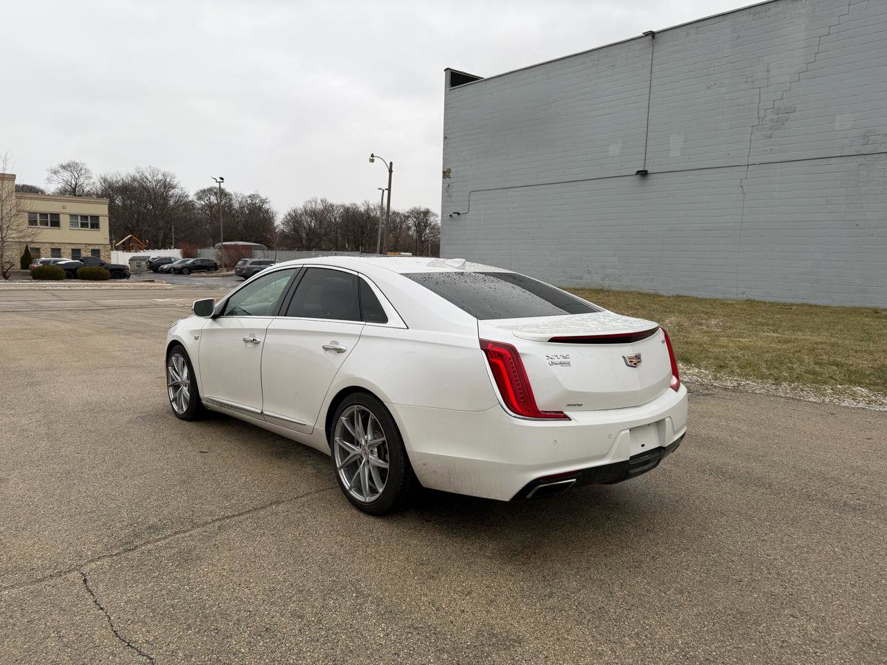 Used 2019 Cadillac XTS Luxury AWD/4WD image 5
