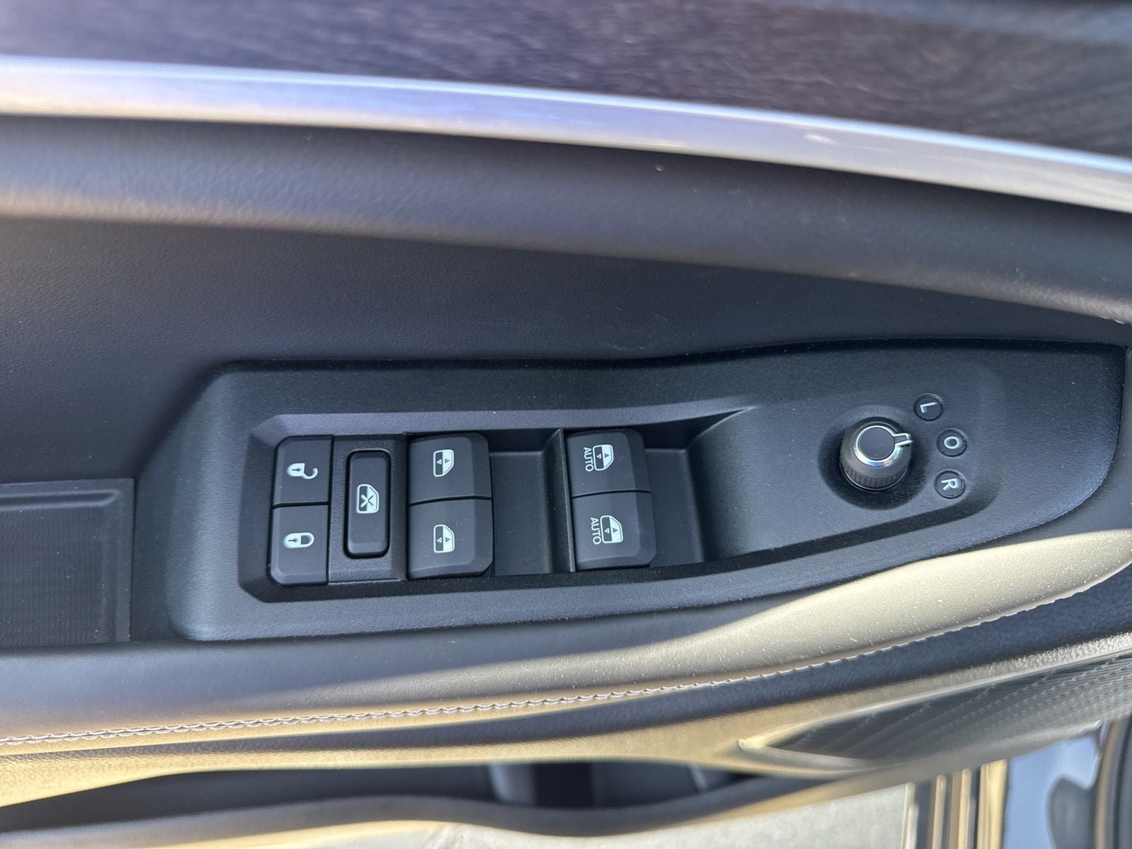 New 2026 Jeep Grand Cherokee L Limited AWD/4WD image 13