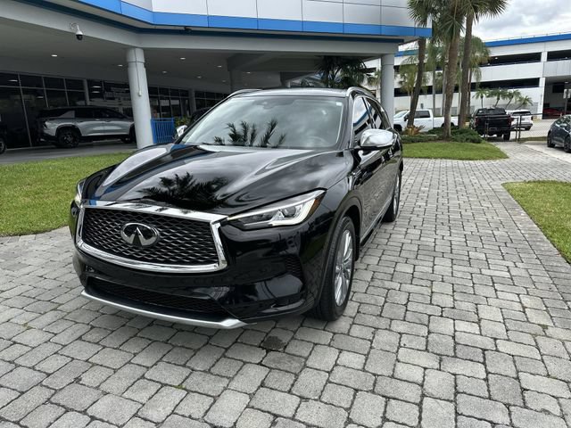 Used 2023 INFINITI QX50 Luxe w/ Accent Package FWD image 19