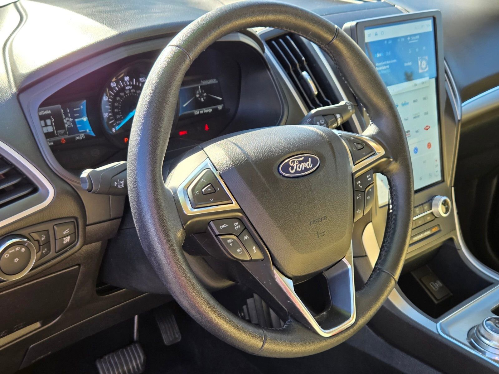 Certified 2022 Ford Edge SEL w/ Convenience Package image 18