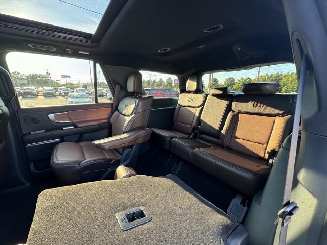 Used 2026 Ford Expedition King Ranch AWD/4WD image 15