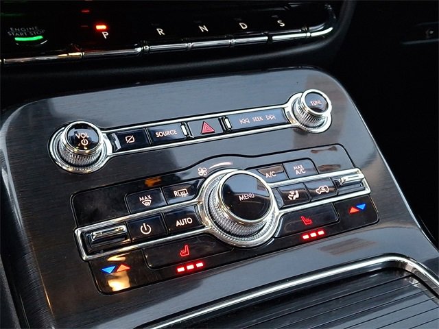 Certified 2022 Lincoln Nautilus AWD image 18