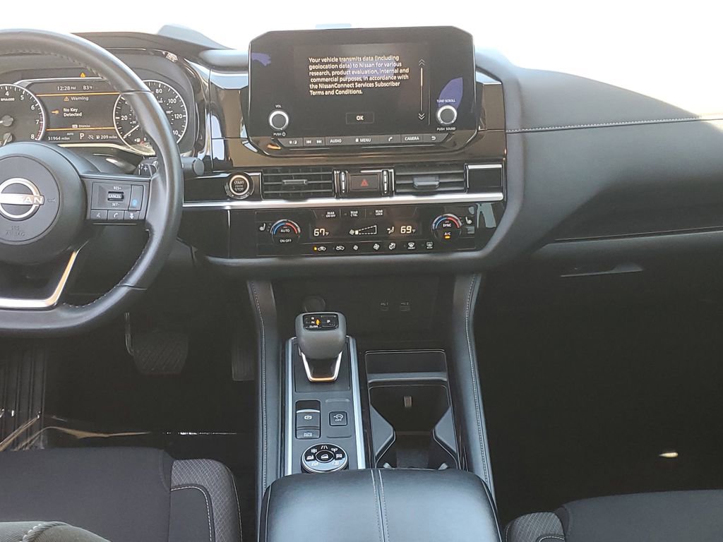 Certified 2024 Nissan Pathfinder SV AWD/4WD image 20
