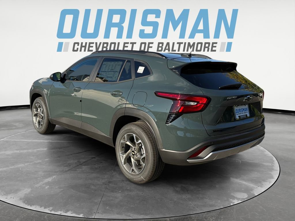 New 2026 Chevrolet Trax LT w/ Sunroof Package image 4