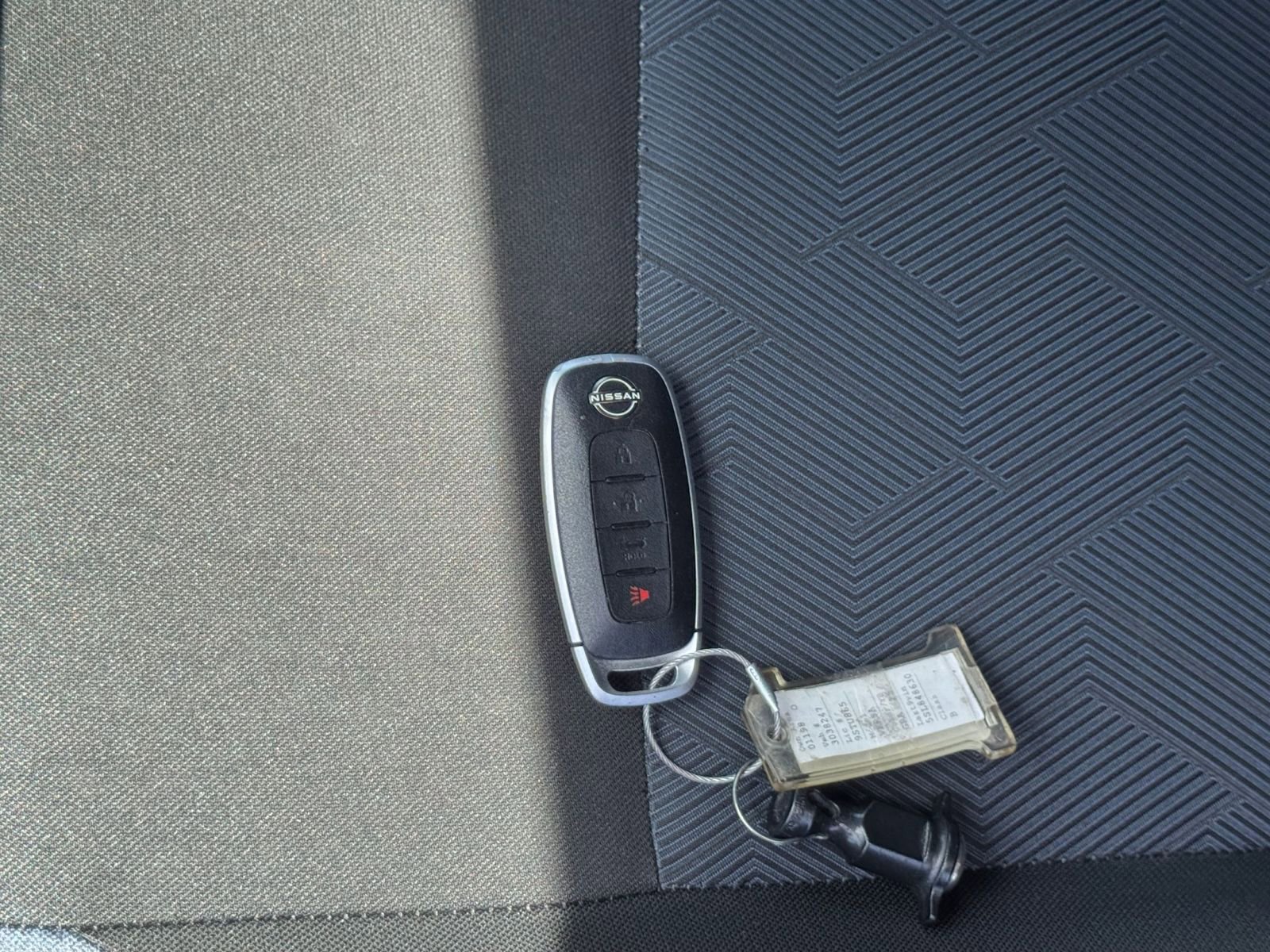 Used 2025 Nissan Versa SV FWD image 21