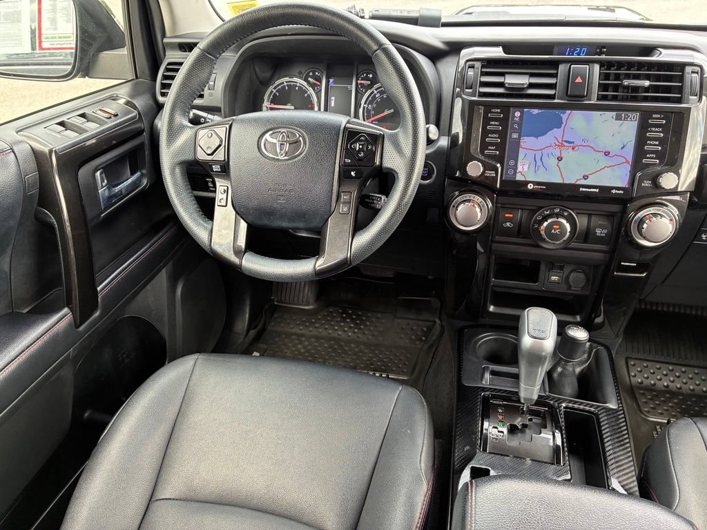 Used 2020 Toyota 4Runner TRD Off-Road Premium w/ Moonroof Package AWD/4WD image 10