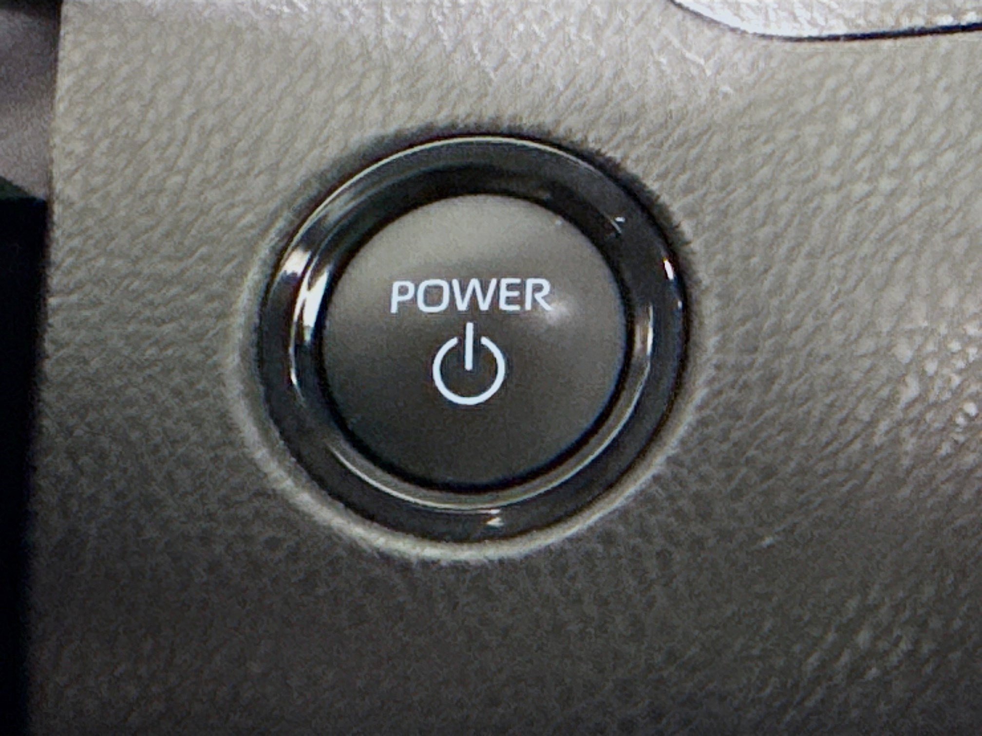 Used 2025 Toyota Camry LE image 21