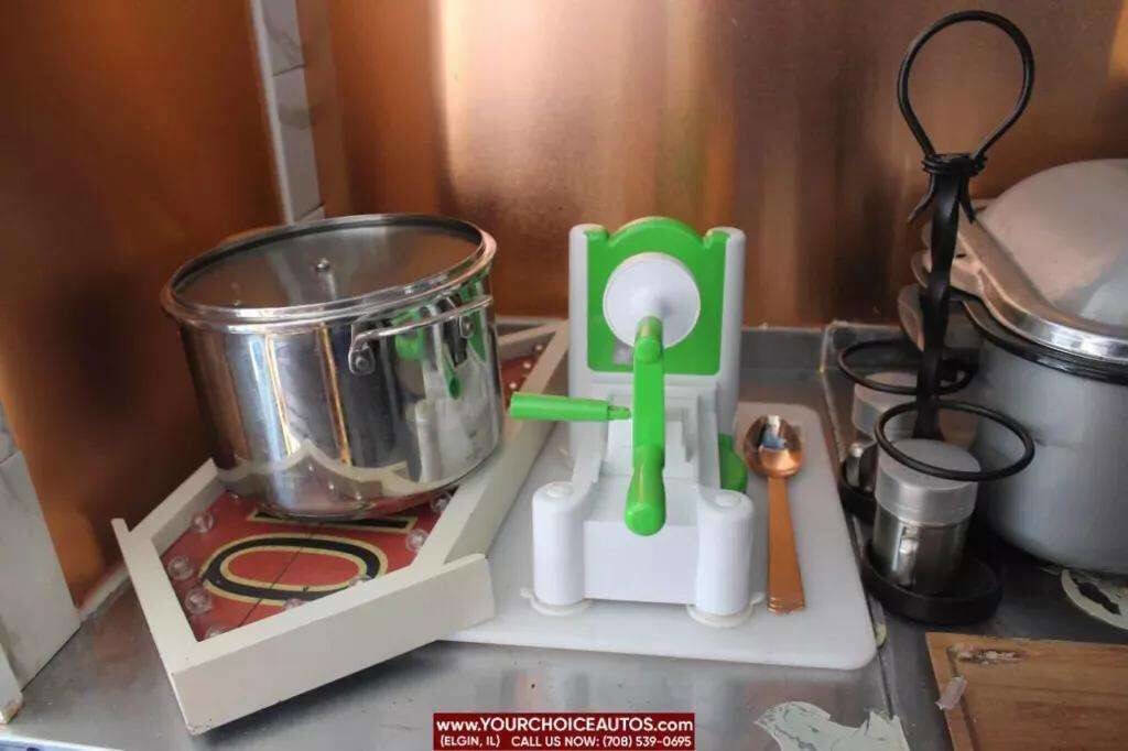 Used 2006 Ford E-450 and Econoline 450 image 35