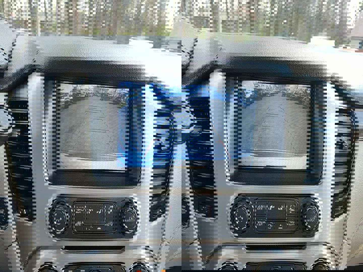 Used 2019 GMC Yukon XL Denali w/ Denali Ultimate Package image 34