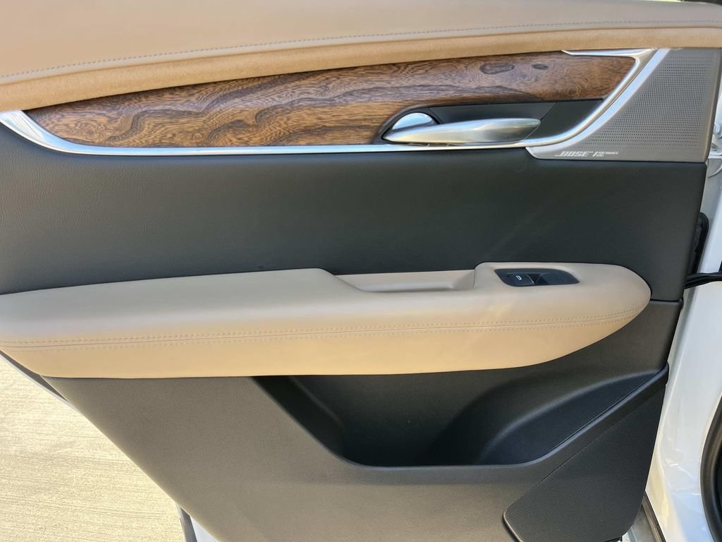 Used 2021 Cadillac XT5 Premium Luxury w/ Platinum Package FWD image 21