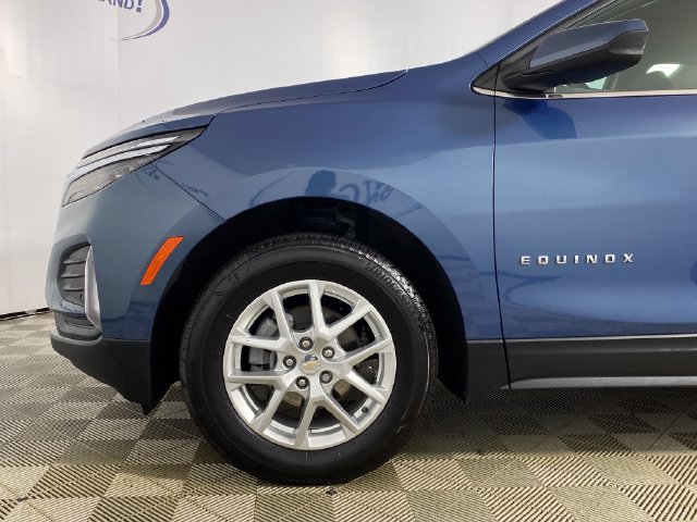 Used 2024 Chevrolet Equinox LT AWD/4WD image 30