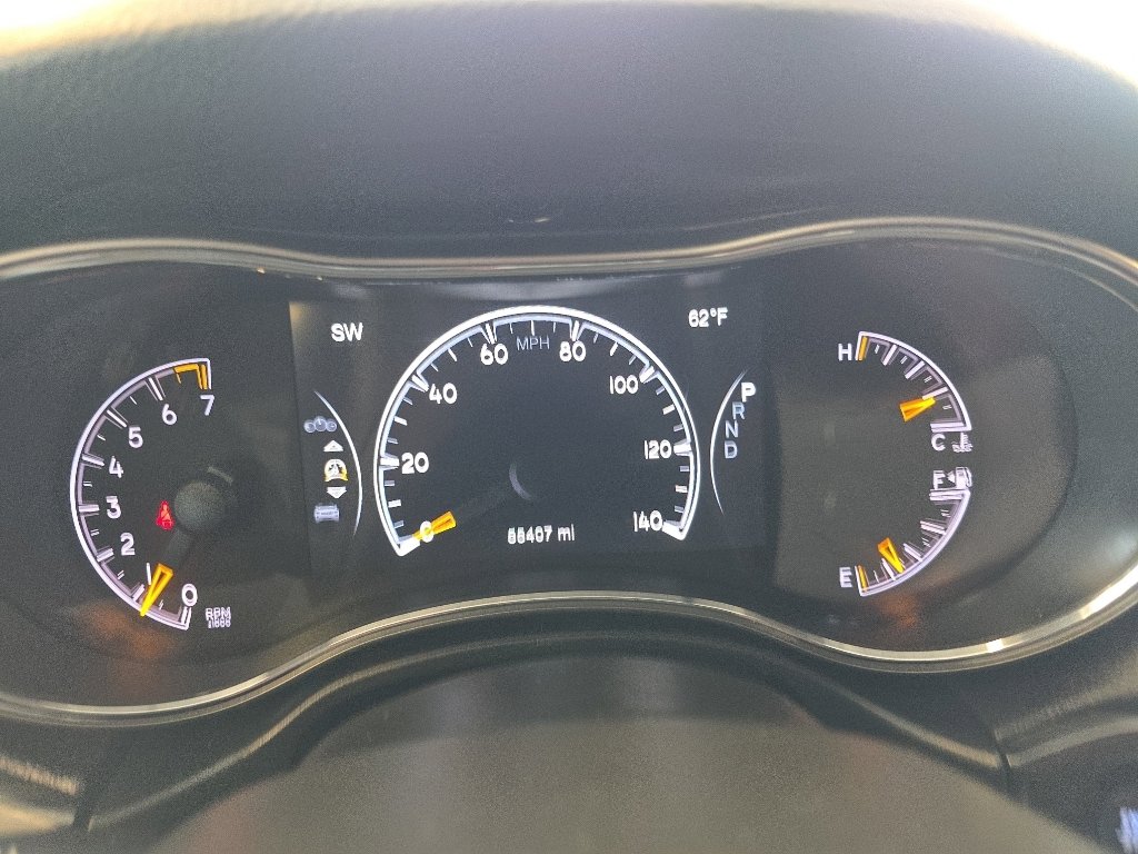 Used 2019 Jeep Grand Cherokee Limited w/ Trailer Tow Group IV AWD/4WD image 11