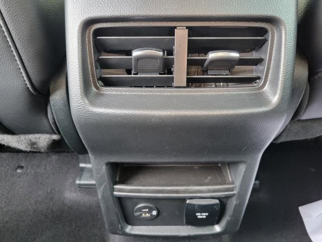 Certified 2022 Ford Edge SEL w/ Convenience Package image 18