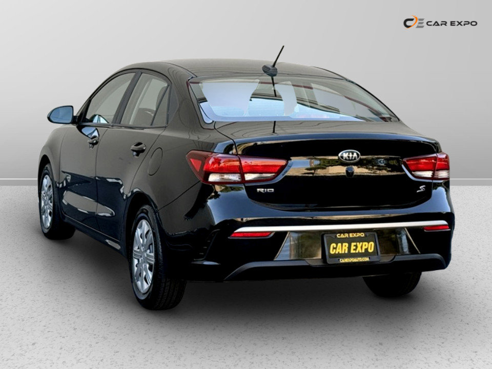 Used 2021 Kia Rio S image 4