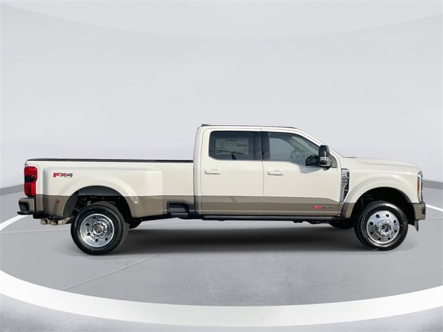 New 2026 Ford F450 King Ranch w/ FX4 Off-Road Package image 3