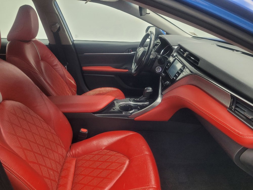 Used 2019 Toyota Camry SE image 21