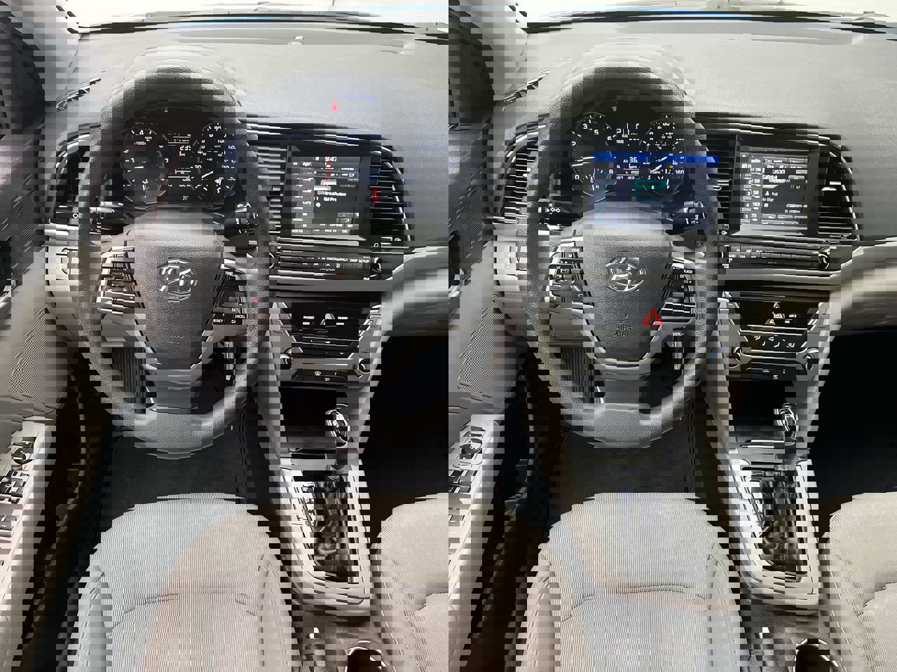 Used 2017 Hyundai Elantra SE image 10