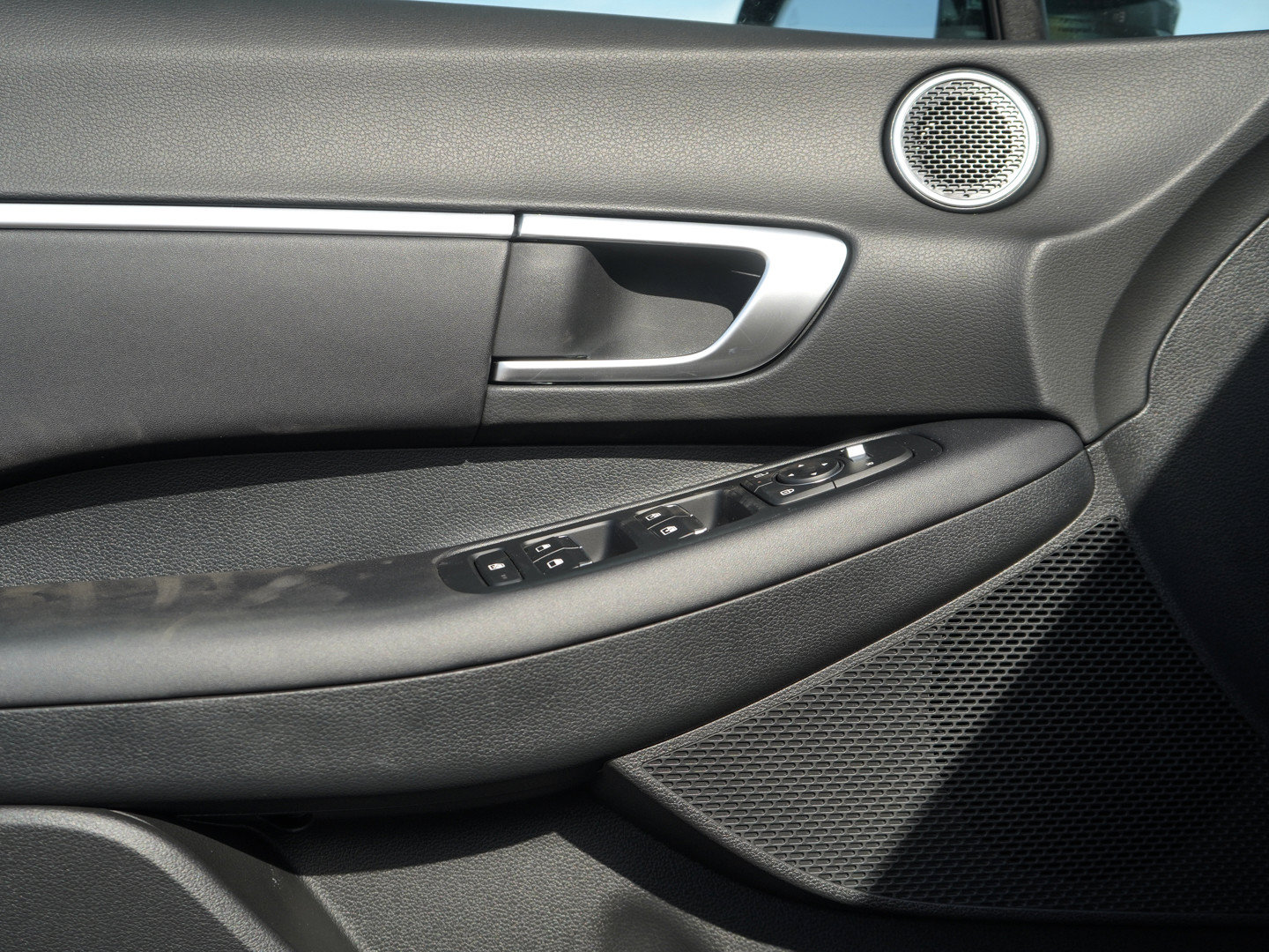 New 2026 Hyundai Sonata SEL FWD image 15